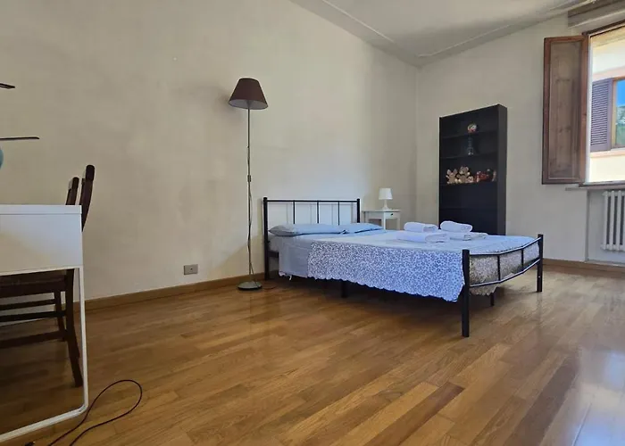 Palio House Montluc Апартаменти Сієна